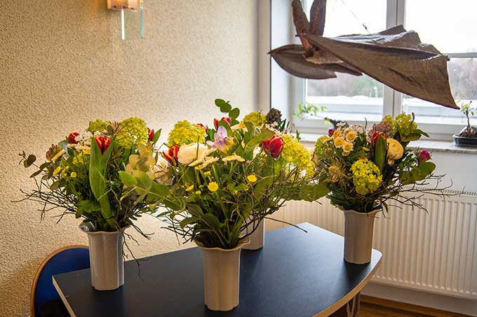 Blumen für Ehrennadelträger - Foto: Juliane Dölitzsch