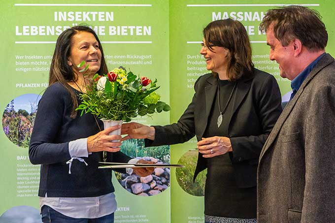 NABU-Ehrennadel in Silber für Ina Ebert - Foto: Uwe Schroeder