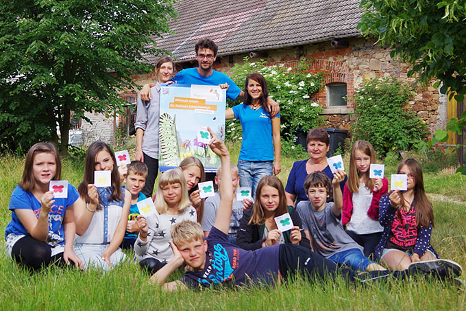 Schmetterlings-Camp – Schüler der Klasse 5a aus Frohburg und das Team der NABU-Naturschutzstation - Foto: Philipp Wöhner